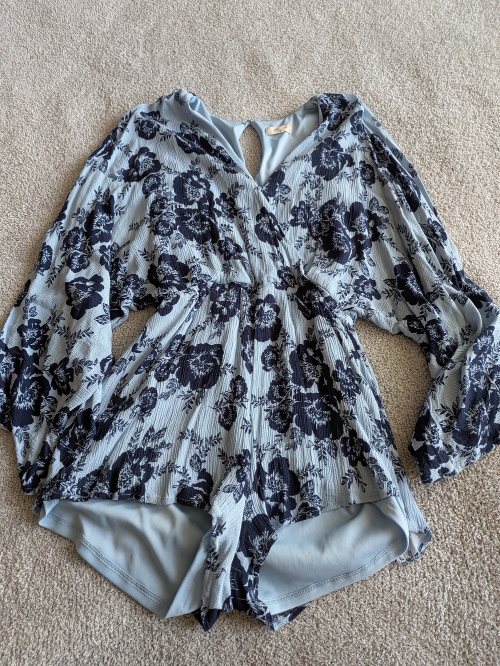 🌼B2G1🌼 Altar'd State Light Blue Floral V-Neck Romper with Navy Print